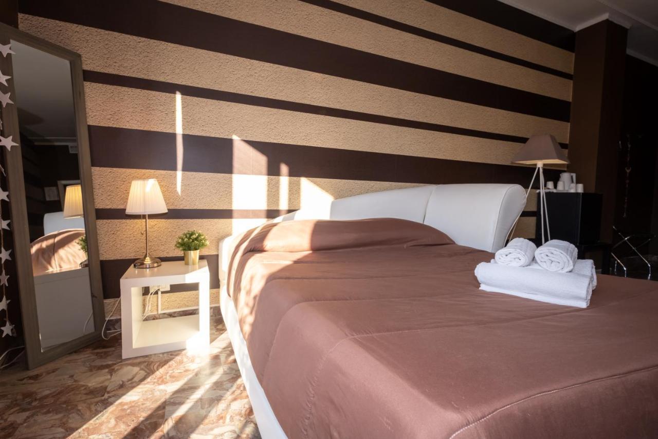 Cconforthotels R&B Semplici Emozioni Bari Exterior foto
